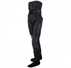 Waterproof dry pants for kayaking and whitewater, breathable, reinforced knees, adjustable waistband, robust for training.