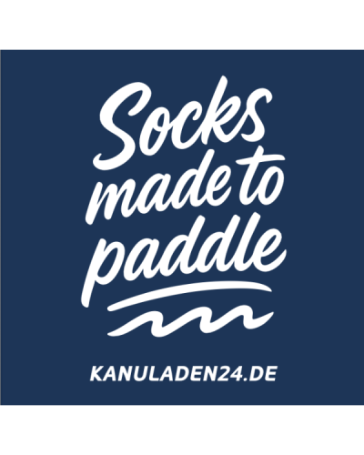Blaue Sportsocken mit grafischem Muster, elastischem Bund und verstärkter Ferse für optimalen Halt und Komfort.